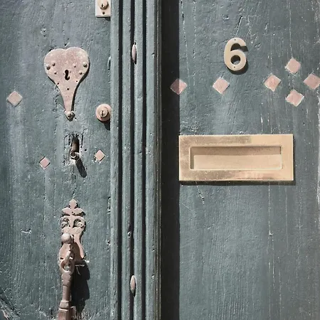 公寓 Belle Maison De 1800 Au Centre De *
